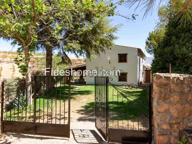 Chalet, Villamena