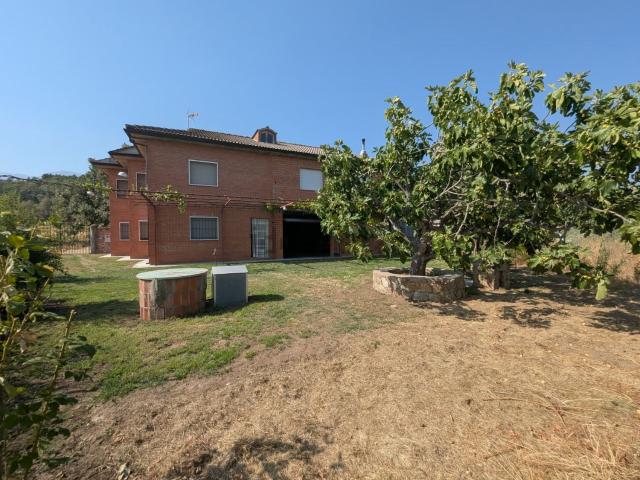 Chalet, Villanueva de la Vera