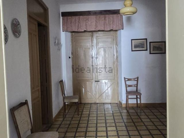 Chalet, Villanueva de la Reina