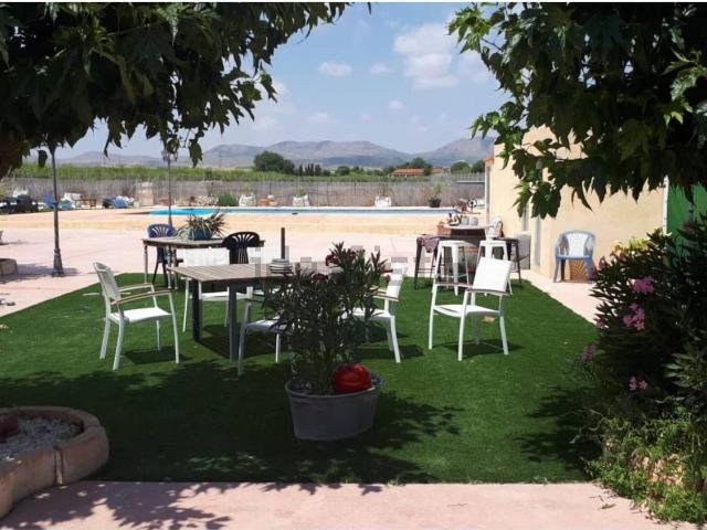 Chalet, Villena