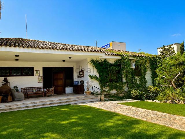 Chalet, Vistahermosa, Alicante / Alacant