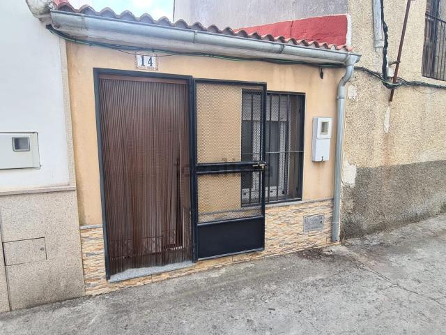 Chalet, Zarza de Granadilla