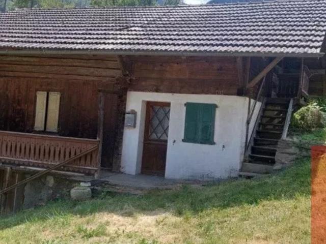 CHALET ZU RENOVIEREN