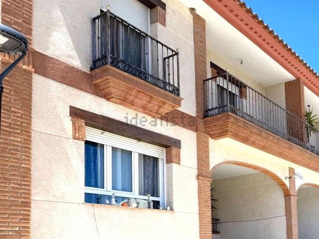 Chalet, Zujar