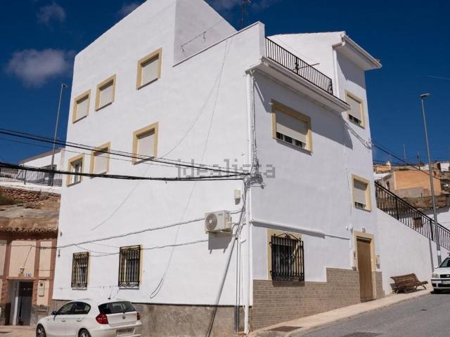 Chalet, Zujar