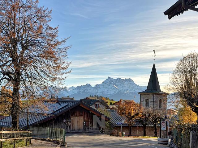 Chalet zum Verkauf in Leysin – 7 Zimmer, 175 m² mit Sauna