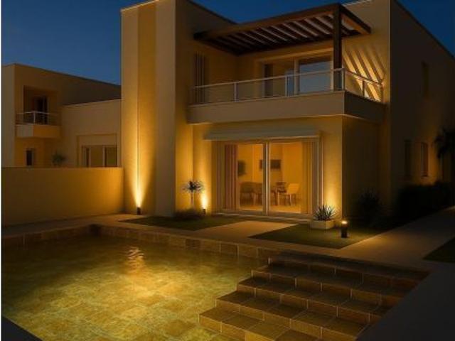 CHALETS ADOSADOS CON PISCINA PRIVADA Y ZONA EXTERIOR