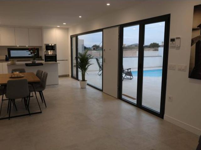 CHALETS EN VENTA URBANIZACIÓN EN CONSTRUCCIÓN THE WIND MILL SPAIN MOD. CÓRDOBA