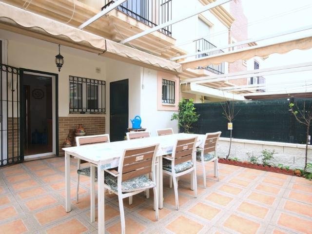 CHALETS en Venta. Vélez Málaga