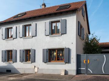 Chaleureuse maison 6p. de 117 m² env. 138 m² env. au sol