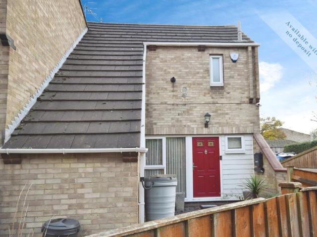 Chalk End Basildon SS13 3 bed end of terrace house to rent £1,850 pcm £427 pw