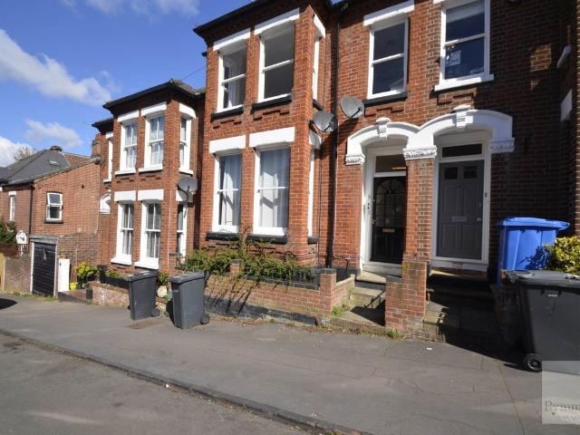Chalk Hill Road, Norwich NR1, Studio to rent, £750 pcm | PrimeLocation