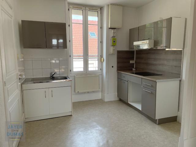CHALON SUR SAONE QUATIER ST COSME Charmant Appartement T2 très lumineux