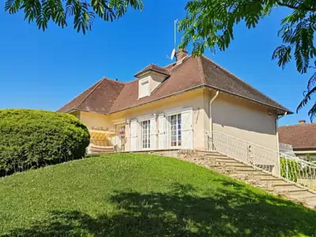 Chalon sur Saône 71100 Achat / Vente maison 6 pièces t6 jardin terrasse