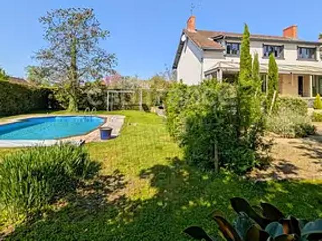 Saint Marcel 71380 Achat / Vente maison 7 pièces t7 jardin terrasse