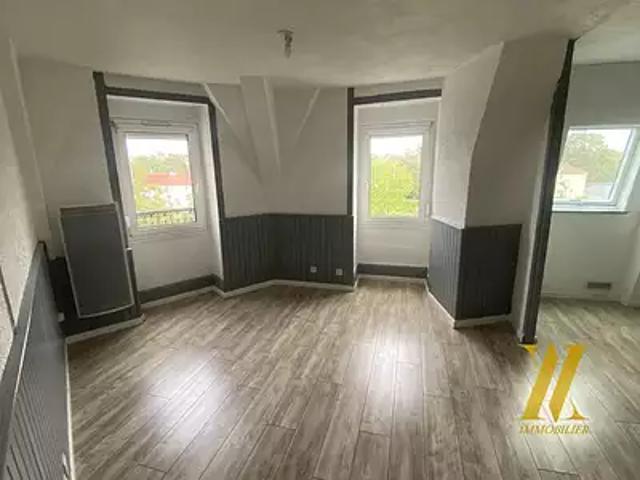 Châlons en Champagne 51000 Achat / Vente appartement 2 pièces t2 au dernier étage