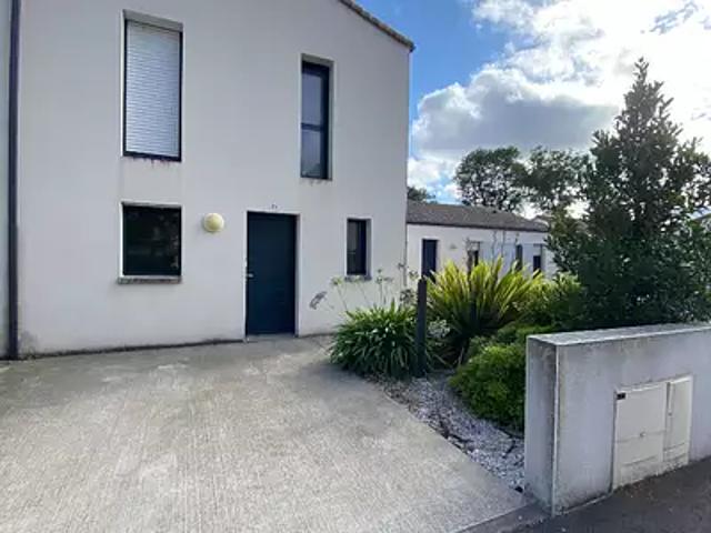 Challans 85300 Location maison 4 pièces t4 au dernier étage