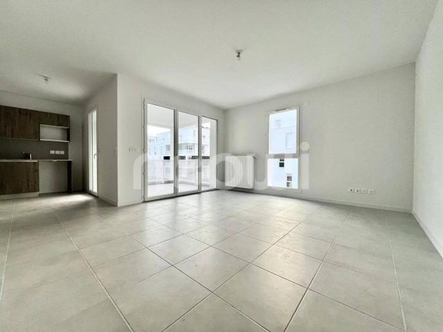 CHALLES LES EAUX T2 DE 47,04M2