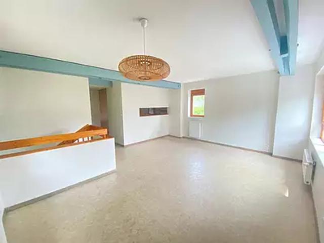 Challes les Eaux 73190 Location maison 3 pièces t3 terrasse parking