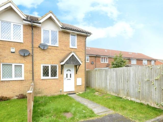 Challis Place, Bracknell RG42, 2 bed property to rent, £1,550 pcm | PrimeLocation