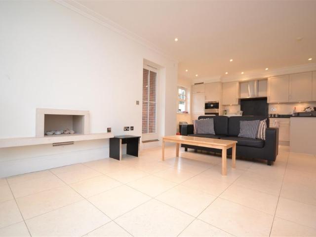 Chalmers Way, St Margarets, London, TW1, Twickenham