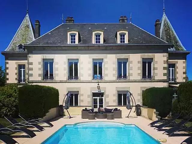 Châlus 87230 Achat / Vente maison 11 pièces t11 piscine terrasse