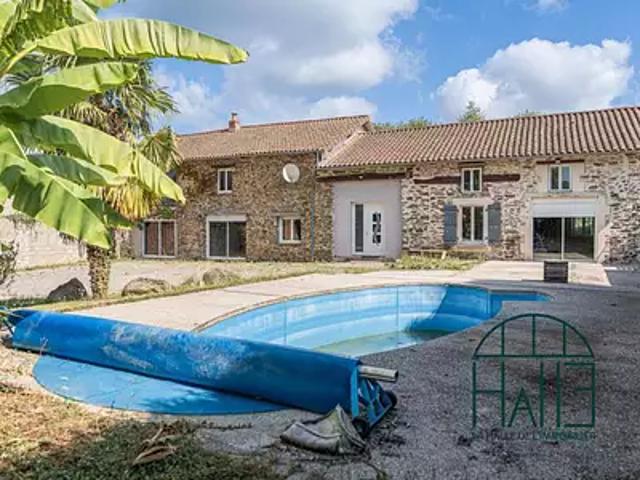 Châlus 87230 Achat / Vente maison 5 pièces t5 piscine jardin
