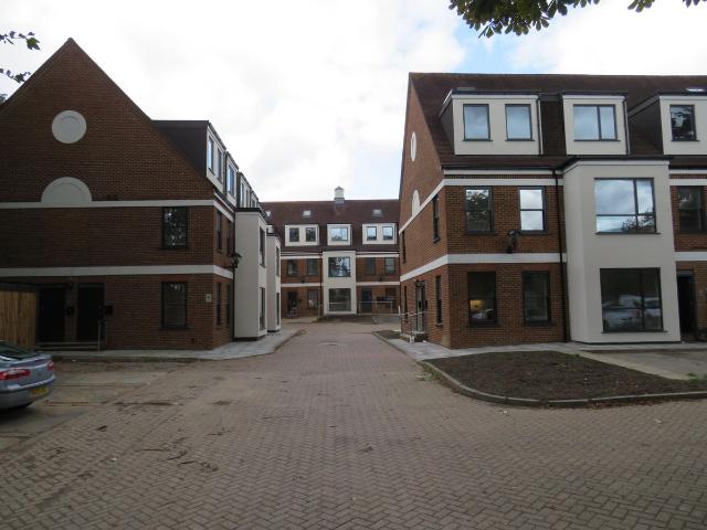 Chalvey Park, Slough SL1, 1 bed flat to rent, £1,200 pcm | PrimeLocation