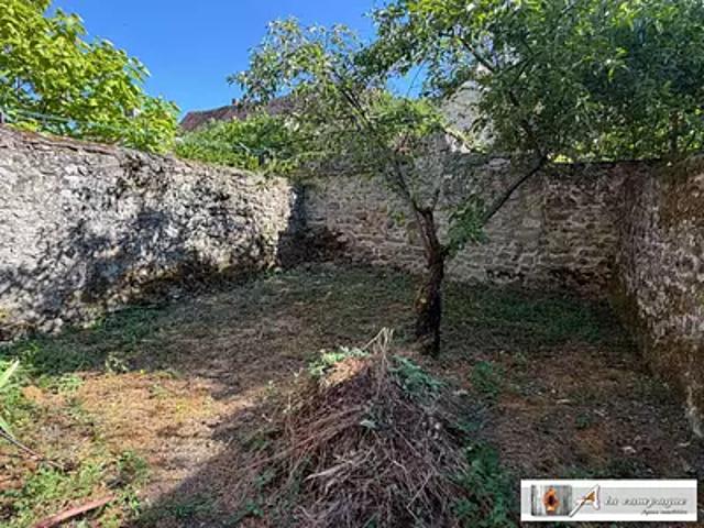 Chambon sur Voueize 23170 Achat / Vente maison 2 pièces t2 parking garage