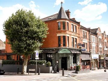Chamberlayne Road, Kensal Rise. 1 bed apartment to rent £1,800 pcm £415 pw