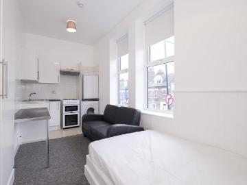 Chamberlayne Road, Kensal Rise NW10 Studio to rent £1,075 pcm £248 pw