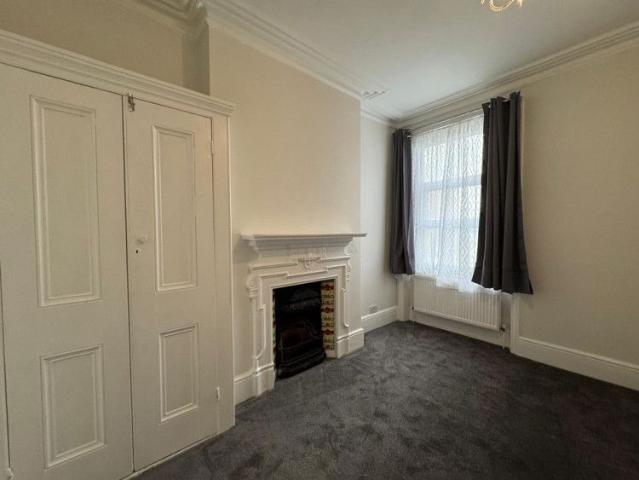Chamberlayne Road, Kensal Rise, NW10