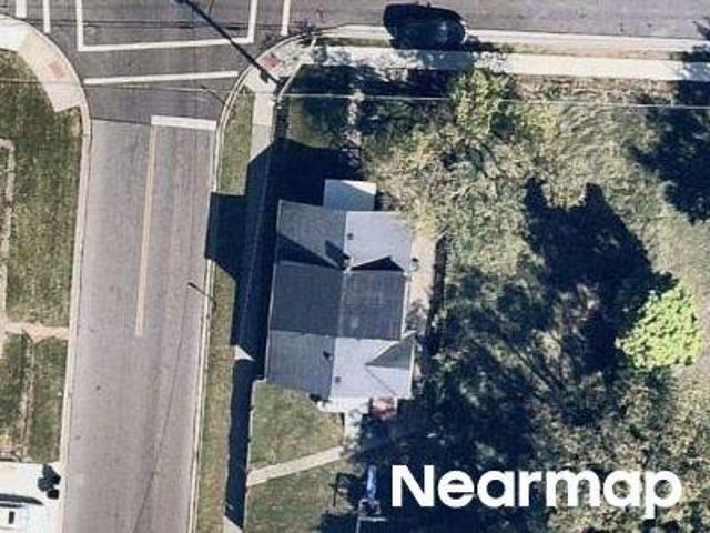 Chamberlain Ave
