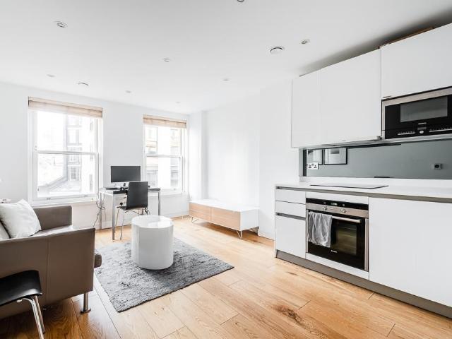 Chamberlain House, Shoreditch EC2A, 1 bed flat to rent, £2,600 pcm | PrimeLocation