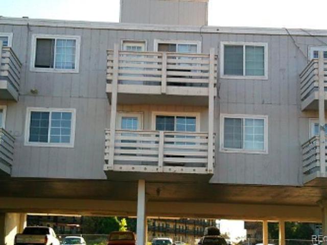 Chambers Ct Apt 105