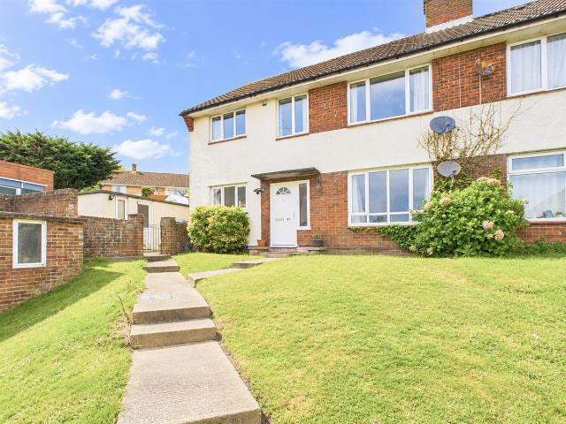 Chambers Road, St. Leonards TN38, 2 bed flat to rent, £1,050 pcm | PrimeLocation