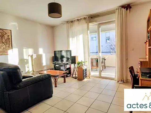 Chambéry 73000 Achat / Vente appartement 2 pièces t2 terrasse