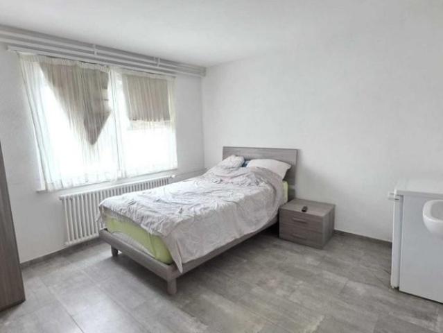 CHAMBRE MEUBLÉE A LOUER