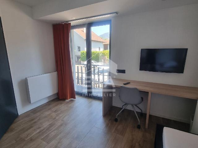 CHAMBRE MEUBLEE ANNECY