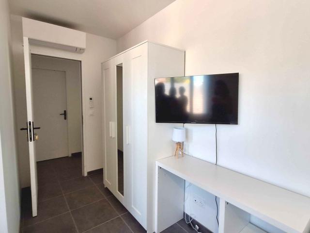 Chambre meublée avec climatisation dans co living PESSAC
