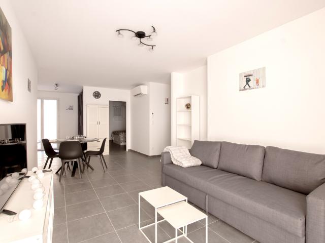 Chambre meublée avec salle d'eau privative Coliving à Pessac