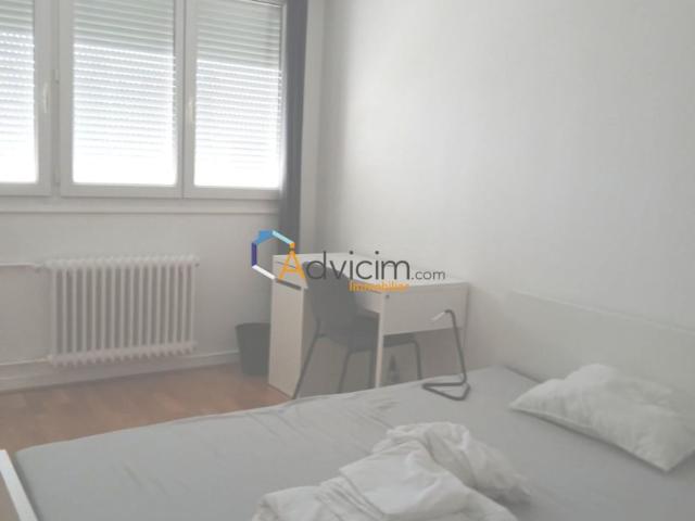 CHAMBRE MEUBLEE en COLOCATION