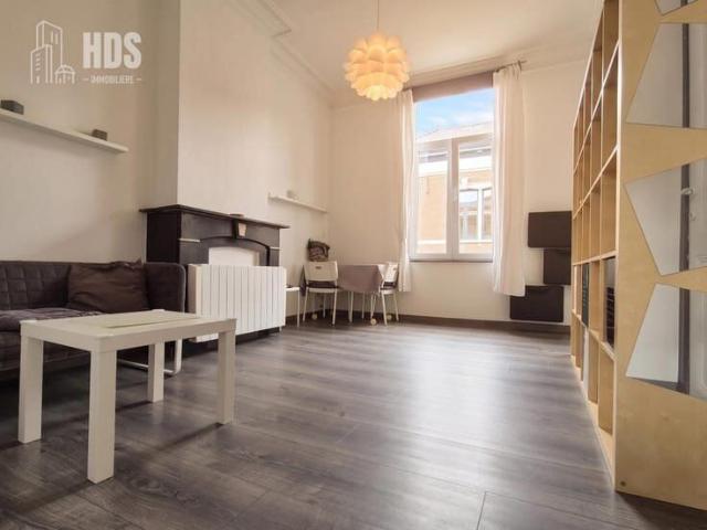 Chambre meublée en colocation dans un superbe duplex