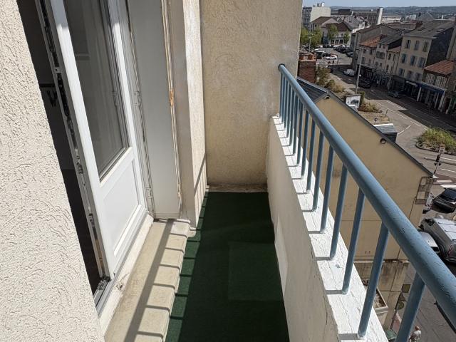 CHAMBRE MEUBLÉE EN COLOCATION DISPONIBLE IMMÉDIATEMENT