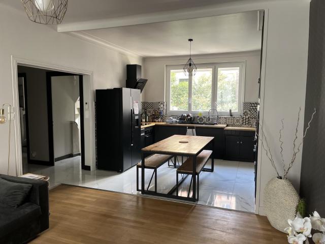 Chambre meublée N2 en colocation premium