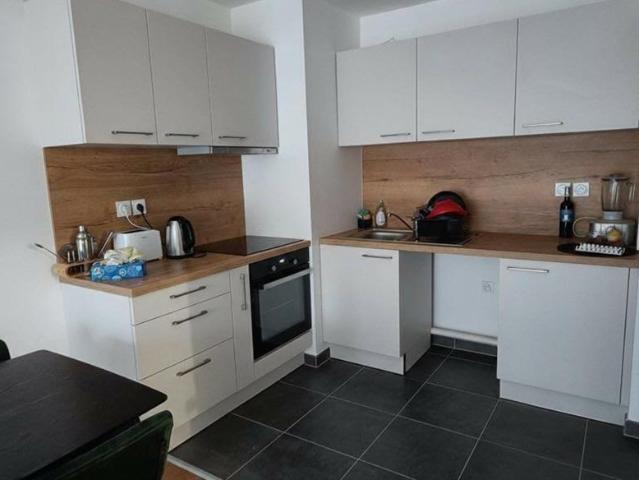 Chambre avec balcon en colocation Appartement 3 pièces de 60 m