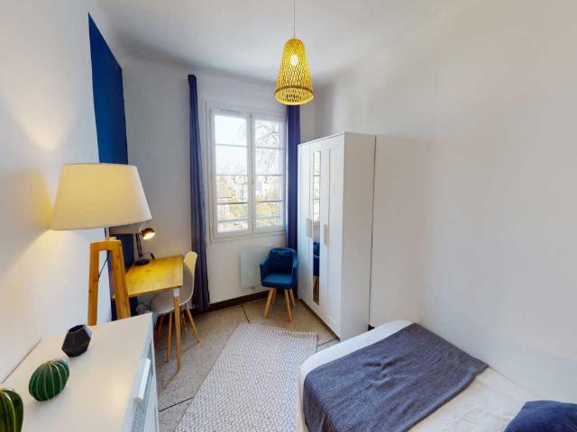 Chambre à Gares, Boulevard Berthelot