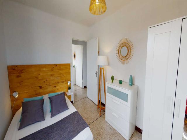 Chambre à Gares, Boulevard Berthelot