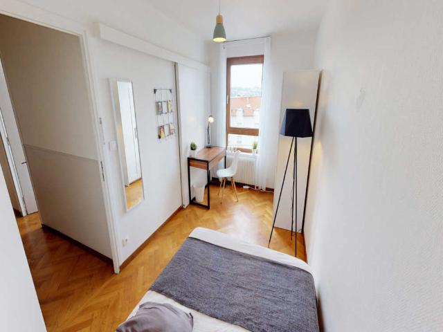Chambre à Garibaldi, Rue Garibaldi