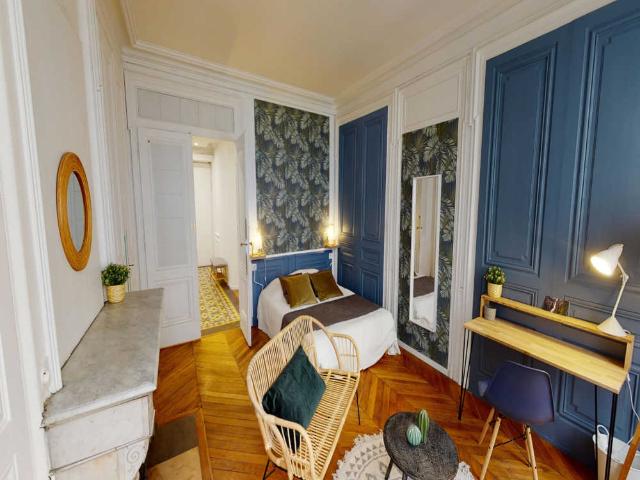 Chambre à Hôtel de Ville Presqu'île, rue Constantine